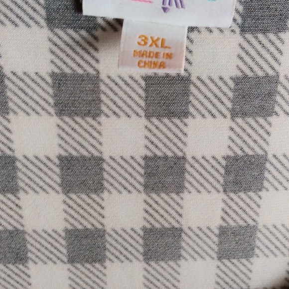 Dress - Picture 4 of 4